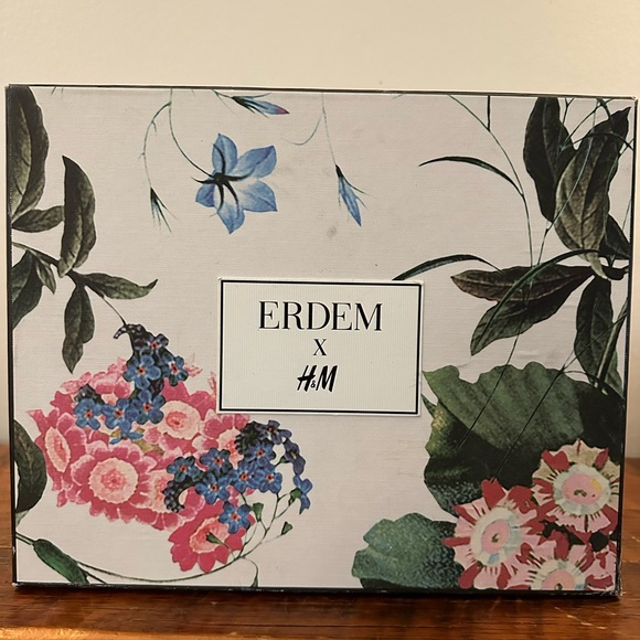 Erdem x H&M Ladies Leather Floral Lace-up Boots - Picture 6 of 11